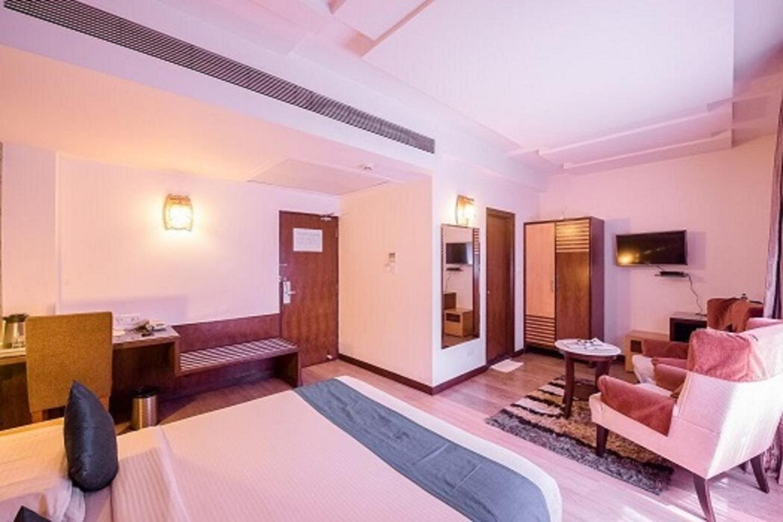 Hotel Silicrest Bangalore Eksteriør bilde