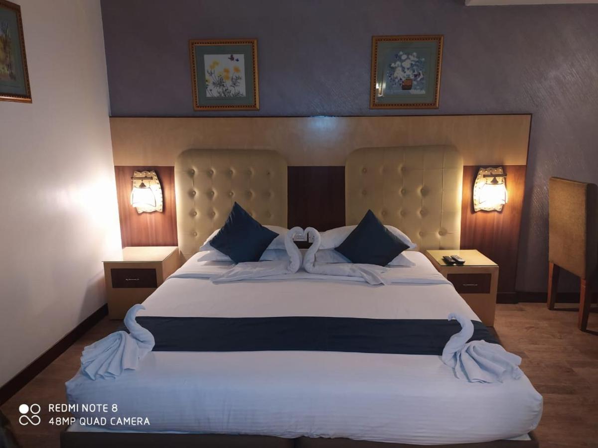 Hotel Silicrest Bangalore Eksteriør bilde